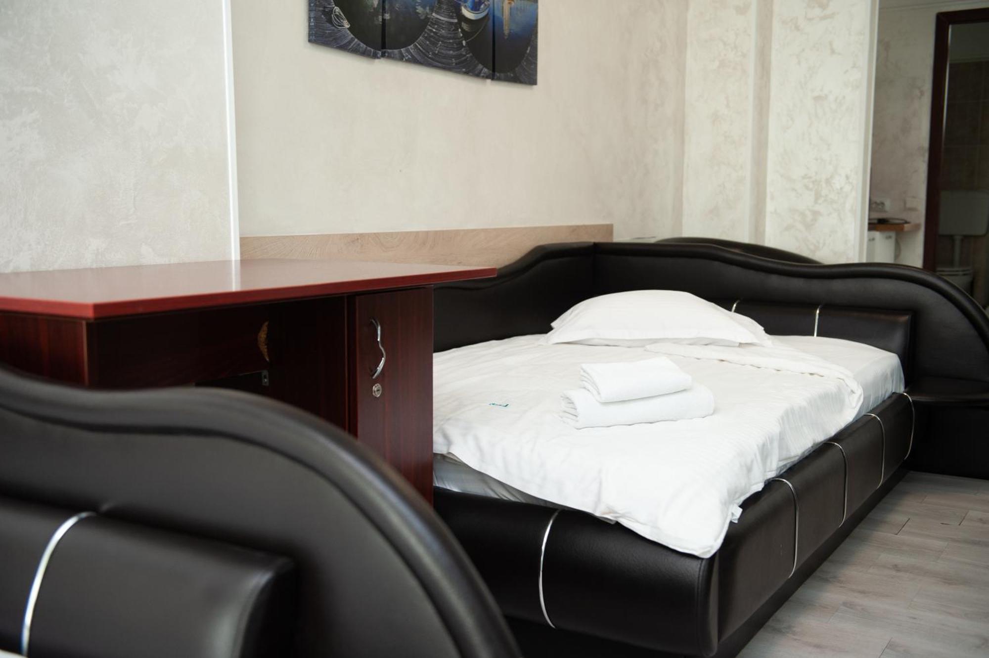 Sia Residence Otopeni Habitación foto